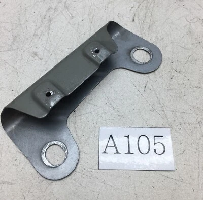 2009 2010 2011 2012 2013 2014 2015 2016 AUDI A4 S4 SOPORTE GUARDABARROS DELANTERO IZQUIERDO OEM Foto 1 de 4