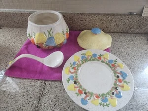 Vintage Arnels Fröhliche Pilze Suppenterrine mit Schöpfkelle und Teller 4 Stück insgesamt - Bild 1 von 15