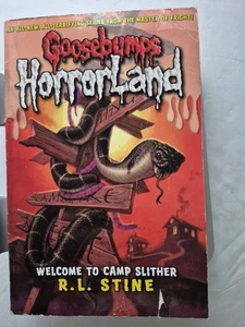 WELCOME TO CAMP SLITHER (GOOSEBUMPS HORRORLAND) [Paperback] stine-r-l - Picture 1 of 3