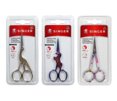SINGER Embroidery Scissors Set of 3. - Image 1 of 4