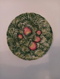 Neiman Marcus Majolica 8" Strawberry Fruit Leaves Ceramic Plate Italy Hand... - Picture 1 of 10