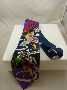 Corbata Warner bros Taz Piolín Colorido Fondo Azul Me Acme Aros Baloncesto - Imagen 1 de 8