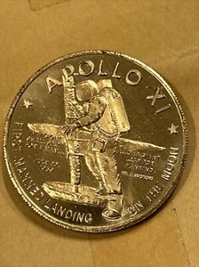 Apollo XI - Apollo XVII 1972 Medal - Picture 1 of 2