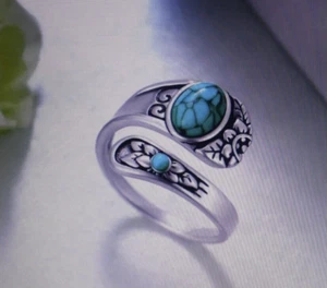 Faux Turquoise Oval Southwestern Style Silvertone Ring Size 9 Flower Gift Party - Picture 1 of 4
