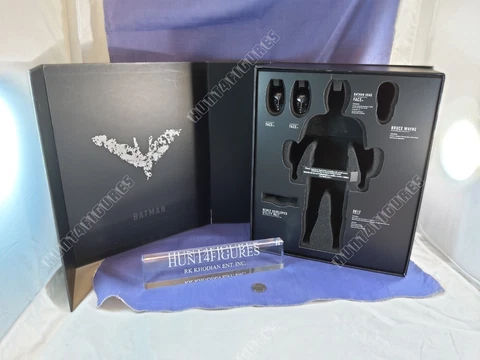 Hot Toys DX12 Dark Knight TDK Batman 1/6 action figure's Empty Art Box & Shipper Cover