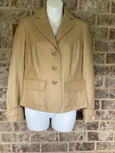 LIZ CLAIBORNE BUTTERY SOFT LIGHT TAN BUTTON DOWN LEATHER JACKET SZ 8P - Picture 1 of 11