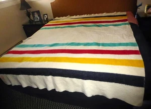 VINTAGE HUDSON'S BAY 4 PUNKT WOLLDECKE ROT GELB GRÜN SCHWARZ GESTREIFT 88" X 72" - Bild 1 von 17