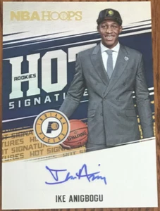 2017-18 Hoops Hot Signatures Rookies Ike Anigbogu HSR-IA Indiana Pacers - Picture 1 of 2