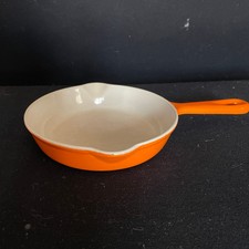poele casserole le Creuset design orange 1970 70 space age N° 16