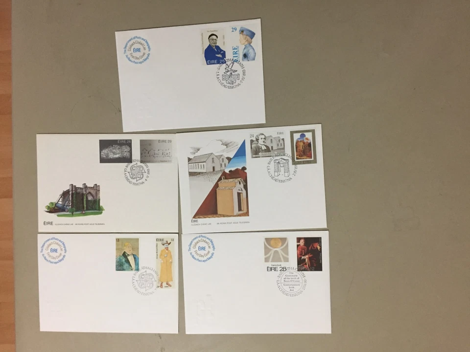 Пять марок Ирландии первого дня выпуска с двумя марками - Изображение 1 из 1