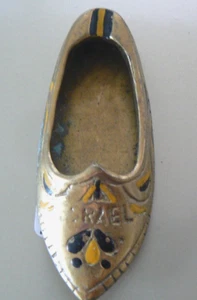 Vintage Brass Miniature Slipper Shoe Ashtray Incense Cigarette Rest - Foto 1 di 4