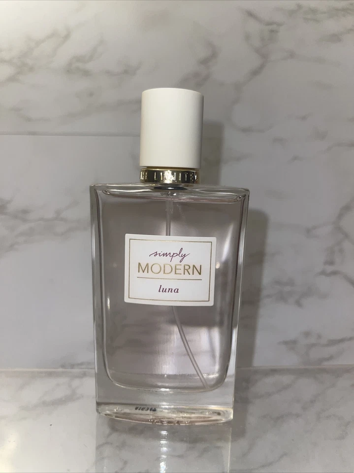 Simply Modern LUNA BY TRU FRAGRANCES Perfume Spray, 1.7 oz -THE LIMITED~NEW - Image 1 of 4