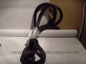 Audi A4 B5 94-01 2.6 V6 avant estate rear tailgate hatch door seal - Picture 1 of 1
