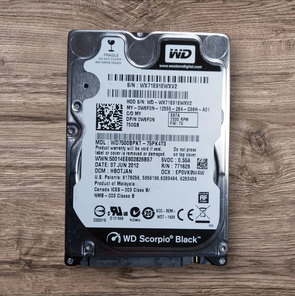 750GB Western Digital WD7500BPKT 16MB Cache 7200RPM SATA II 2,5" Zoll Festplatte - Bild 1 von 1