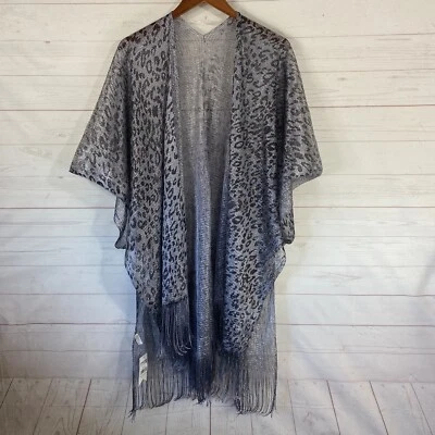 Quimono metálico com estampa de animais Cruise Club cobertura sistema operacional franja tecida prata novo - Imagem 1 de 4