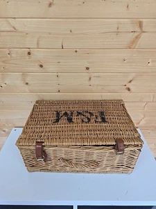 Large F&M Fortnum & Mason (F&M) Wicker Hamper Basket Chest 46x30x20cm  - Picture 1 of 15