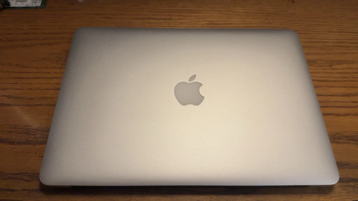 Apple MacBook Air 13