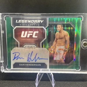 2023 Panini Prizm Ufc Dan Henderson Legendary Signatures Green Pulsar Auto 14/25 - Bild 1 von 3