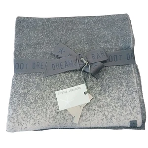 Nuevo Barefoot Dreams Acogedor Chic Lite Bufanda de Confeti Talla Única Verde Ahumado/Gris Nuevo con Etiquetas - Imagen 1 de 7