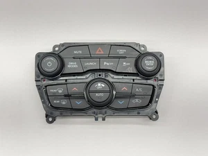 22 DODGE CHALLENGER SCAT PACK TEMPERATURE HVAC CLIMATE CONTROL 68415454AB - Picture 1 of 6