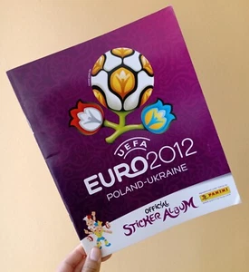 Album Panini UEFA Euro 2012 , Poland - Ukraine , Empty , Peru Edition - Picture 1 of 3