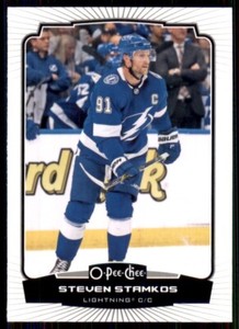 2022-23 UD O-Pee-Chee OPC Base #11 Steven Stamkos - Tampa Bay Lightning