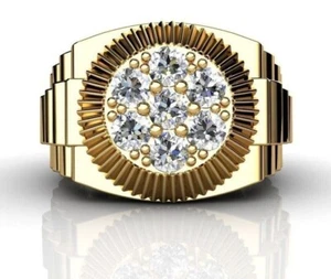 Anillo de diseño Rolex de diamantes creado en laboratorio de corte redondo de 3 quilates enchapado en oro amarillo de 14 quilates para hombre - Imagen 1 de 5