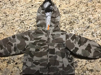 Osh Kosh Full Zip Jacket! Size 12 Months - Youth - Image 1 of 4