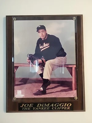 JOE DIMAGGIO N.Y. YANKEES VINTAGE 8X10 ORIGINAL PHOTO FILE MLB Stamped Plaque - Image 1 of 4