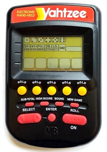 ORIGINAL VINTAGE 1995 YAHTZEE MILTON BRADLEY MB ELECTRONIC HAND HELD TRAVEL GAME - Picture 1 of 2