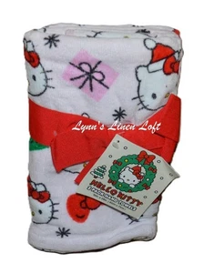 HELLO KITTY Packages & Bows HAND TOWEL SET OF 2 CHRISTMAS HOLIDAY - Picture 1 of 5