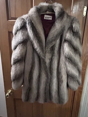 Vtg Donnybrook Gray/Black Faux Fox Fur Oversized Coat Union-Made Women’s 16 M - Image 1 of 4