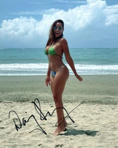 Dania Ramirez 8x10 autographed Picture signed Photo COA included - Picture 1 of 1