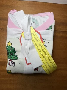 Pottery Barn Kids Hello Kitty Christmas Pajamas Size 8 - Picture 1 of 3