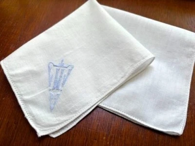 VINTAGE HANKIE FINE COTTON MONOGRAM INITIAL "W" SOFT BLUE ON WHITE MAN OR WOMAN - Image 1 of 3