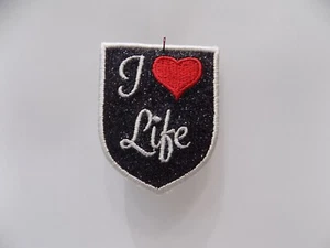 APPLICAZIONE PATCH TOPPA SPORTIVA DONNA STEMMA "I LOVE LIFE" CON GLITTER NERO - Picture 1 of 1