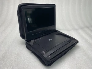 Genuine Maxmade Travel Portable Blu-Ray DVD Player - BDP-M1061 W/ Case and Cords - Picture 1 of 8