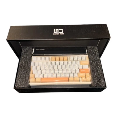 Shortcut Studio Bridge 75 Mechanical Keyboard Orange/White Keycaps Creamy - Image 1 of 4