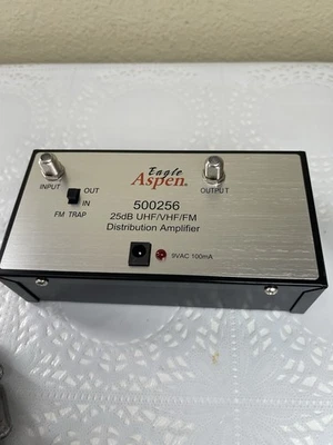 Nuevo amplificador de distribución Eagle Aspen 500256 25dB UHF/VHF/FM - ¡SIN cargador!!! Foto 1 de 4