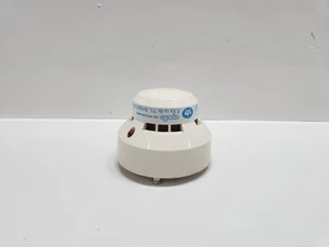 APOLLO 53541-157.APO INTRINSICALLY SAFE INTEGRATING IONISATION SMOKE DETECTOR - Picture 1 of 12