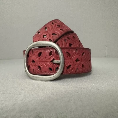 Cinturón de mujer Fossil de cuero recortado talla mediana rojo boho vaquera occidental Foto 1 de 4