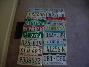 LICENSE PLATE lot of 18 .... bulk ... BUY ALL STATES HERE FAST SHIPPING - Picture 1 of 1
