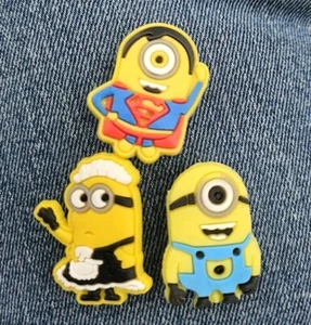 Charms per scarpe Minions compatibile con Croc non marca Croc - Foto 1 di 2