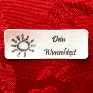 40 personalisierte selbstklebende Motiv Namensschilder Sonne Wäsche Kleidung - Bild 1 von 3