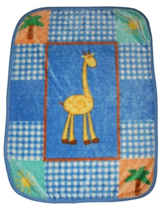 Manta bebé de felpa sol palmera jirafa de colección Carters azul guinga seguridad - Imagen 1 de 2