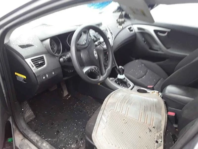 Used Radiator fits: 2016 Hyundai Elantra Hatchback AT Grade A Foto 1 de 4