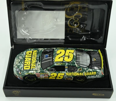 Casey Mears ELITE #25 National Guard American Heroes 2007 1/24 Nascar Diecast - Image 1 of 4