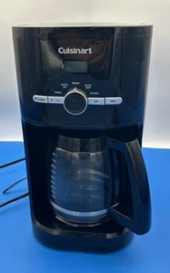 Cuisinart DCC-1120BKFR Caffettiera Classica 12 Tazze Nera: Testata e Funzionante - Foto 1 di 7