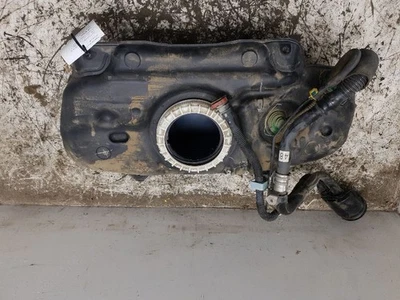 12-19 TOYOTA PRIUS C TWO FUEL TANK VIN B3 7TH & 8TH 1.5L-1NZFXE - Image 1 of 4