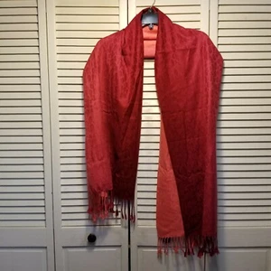 Womans Soft knit Scarf variegated colors red / pink - Picture 1 of 3